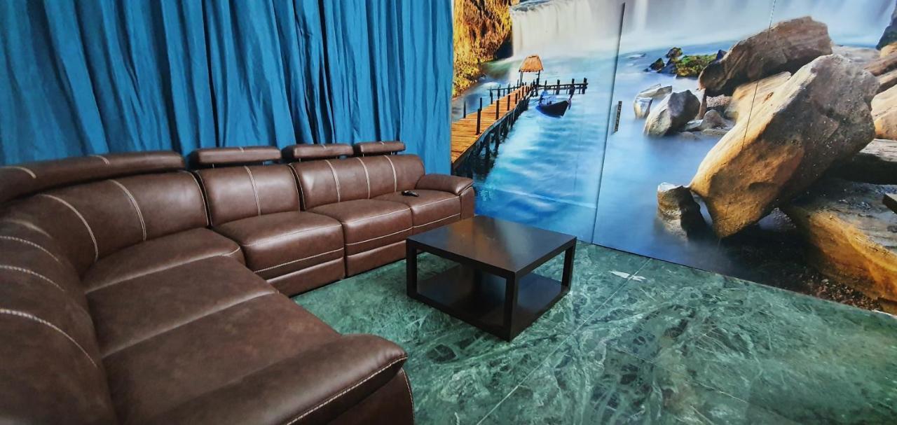 Shree Suites Kuttalam  Exterior photo